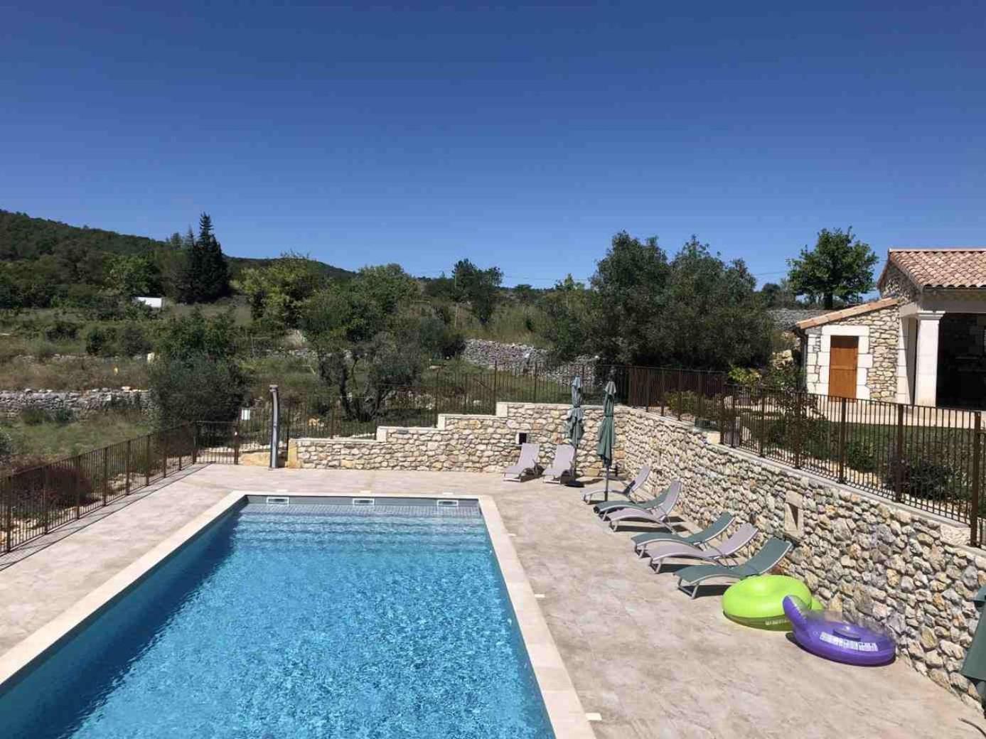 A L'ombre Des Tilleuls * Lagorce (Ardeche)