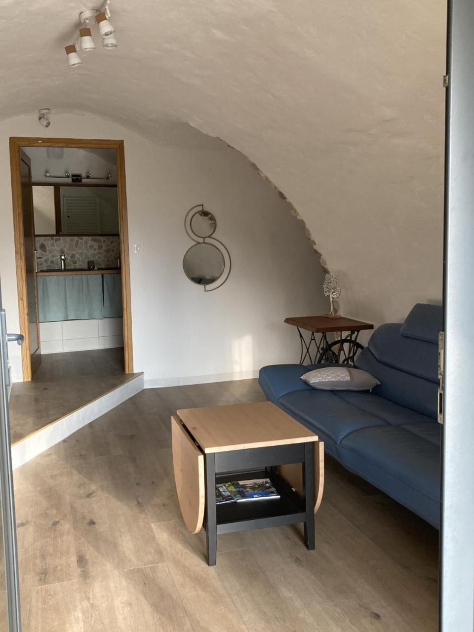 A L'ombre Des Tilleuls Apartamento Lagorce (Ardeche)